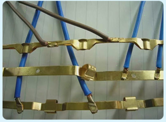 180KVA Nut Spot Welding Machine Frekuensi Menengah Brass Sheet Presisi Spot Tukang Las